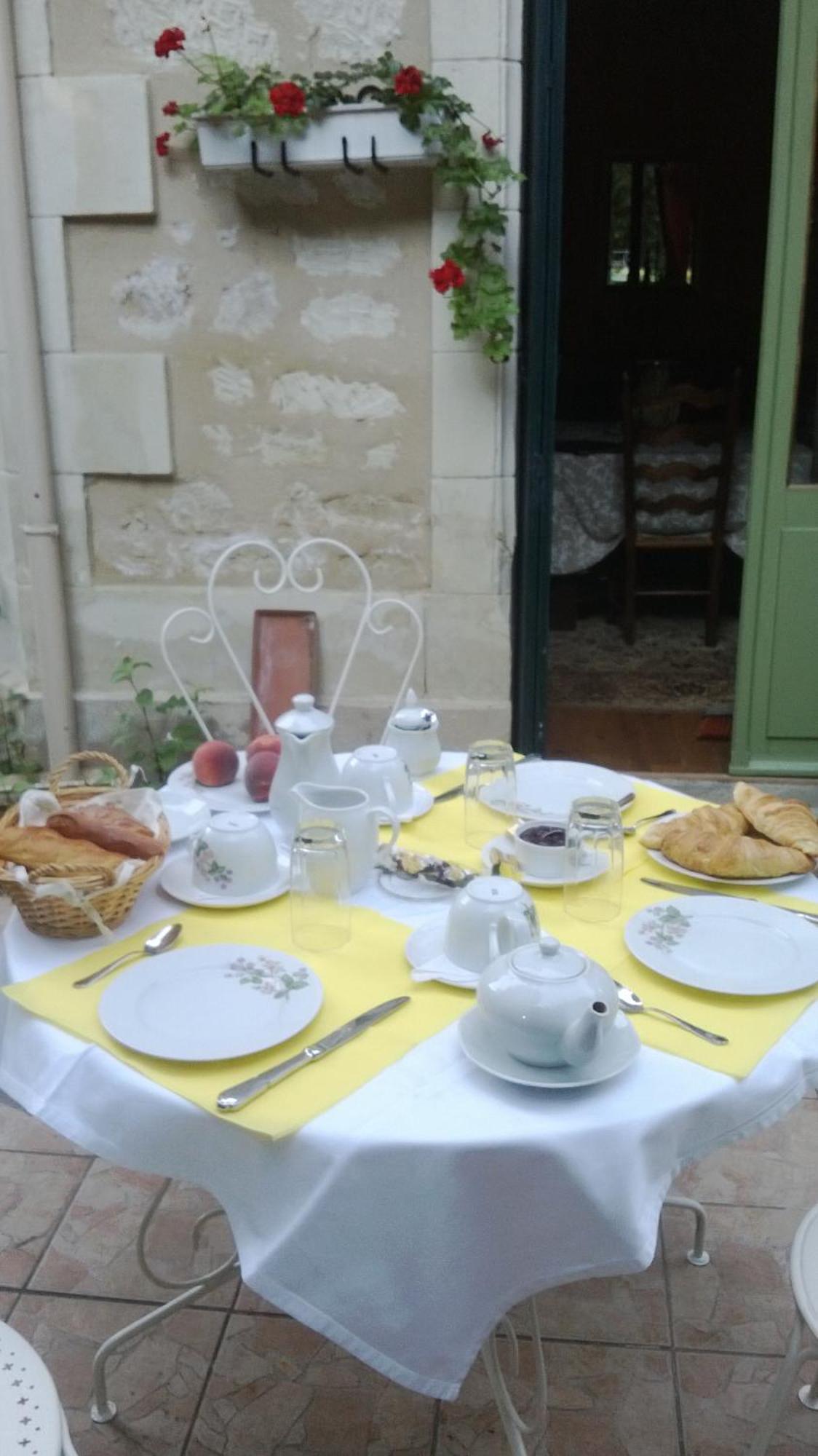 Clos Du Bois Brard B&B Saumur Exterior photo